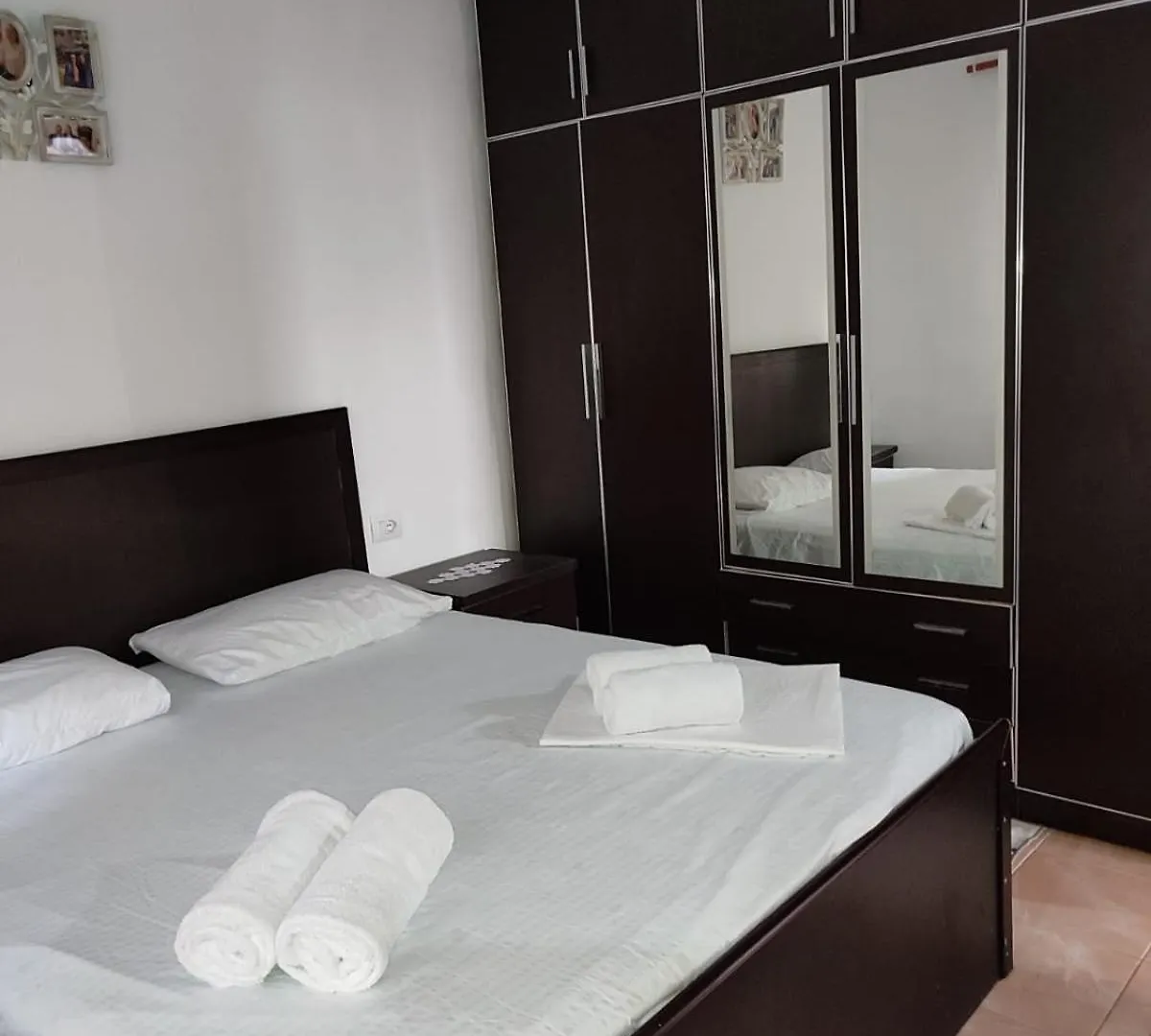 Apartment Guest House Eloid Berat